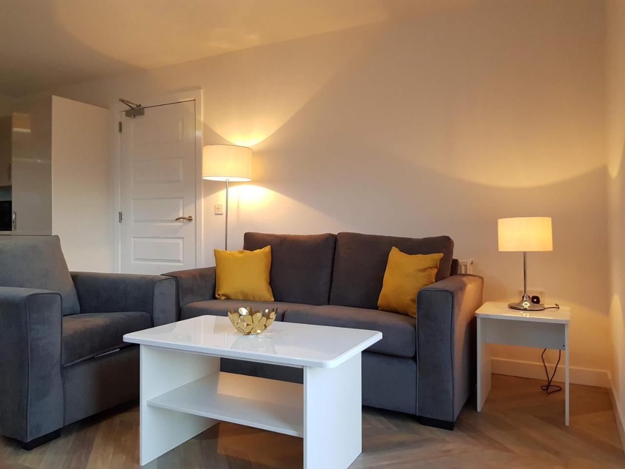 1 Royal View Apartments ستيرلينج المظهر الخارجي الصورة
